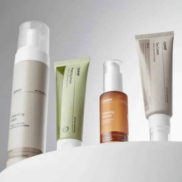 Молочна кислота Apeer Набір для вирівнювання тону шкіри Glowing Kit Apeer