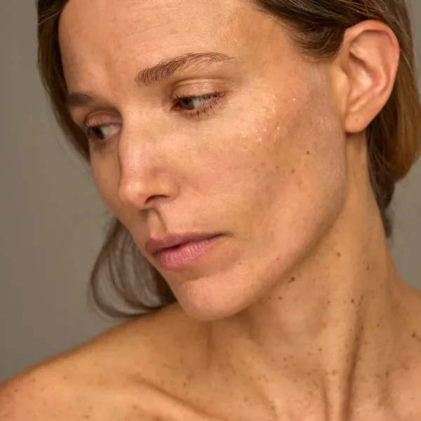 Apeer Сироватка для обличчя Hydrating Serum Apeer