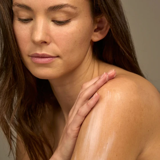 фото 2 Лосьон для тіла Restore Body Lotion Apeer