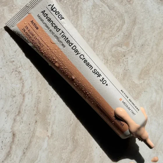 фото 4 Денний тонуючий крем Advanced tinted day cream spf 30+
