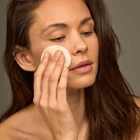 фото 2 Міцелярна вода Micellar Water Apeer